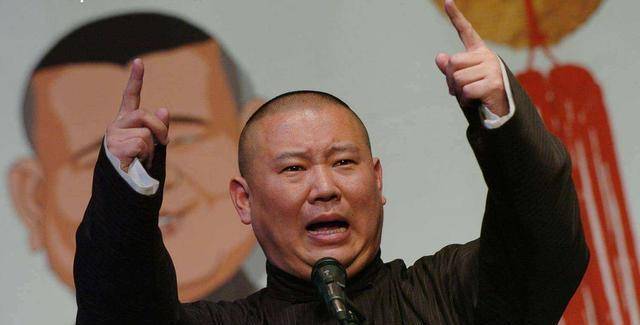 郭德纲同时评价张云雷,郭麒麟,为徒弟仗义执言,为儿子撇清关系_什么