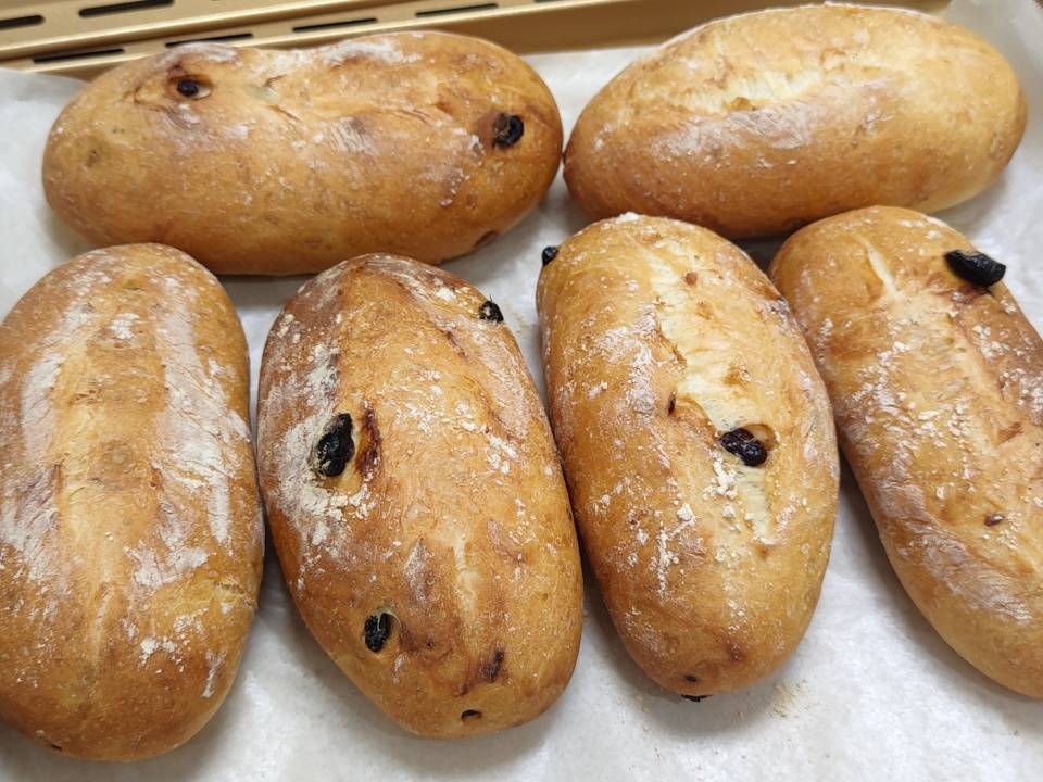 新手欧包说做就做，一次成功！长帝S1蒸汽风炉多功能烤箱实测分享！