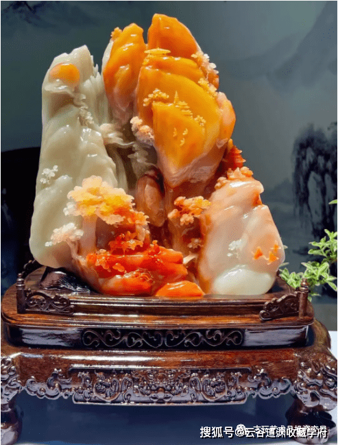 寿山石跟田黄的关系区别，辨识方法及价值_搜狐网