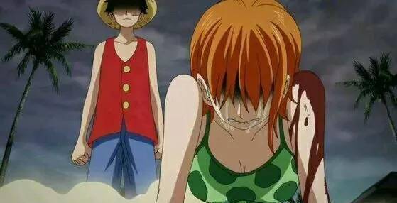 阿龙欺骗了娜美,弄哭了娜美,结果路飞吊打之.