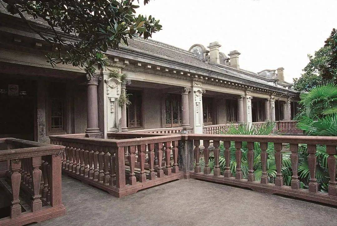 虞氏旧宅系"民国奇人"虞洽卿的故居,始建于1916年,前三进为中国传统