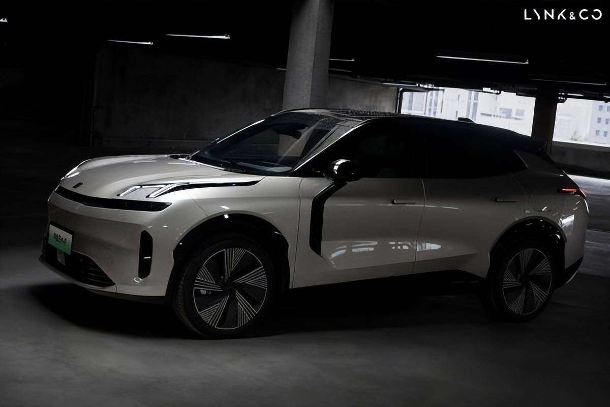 领克08带"电"而来,带你体验越界之旅_搜狐汽车_搜狐网