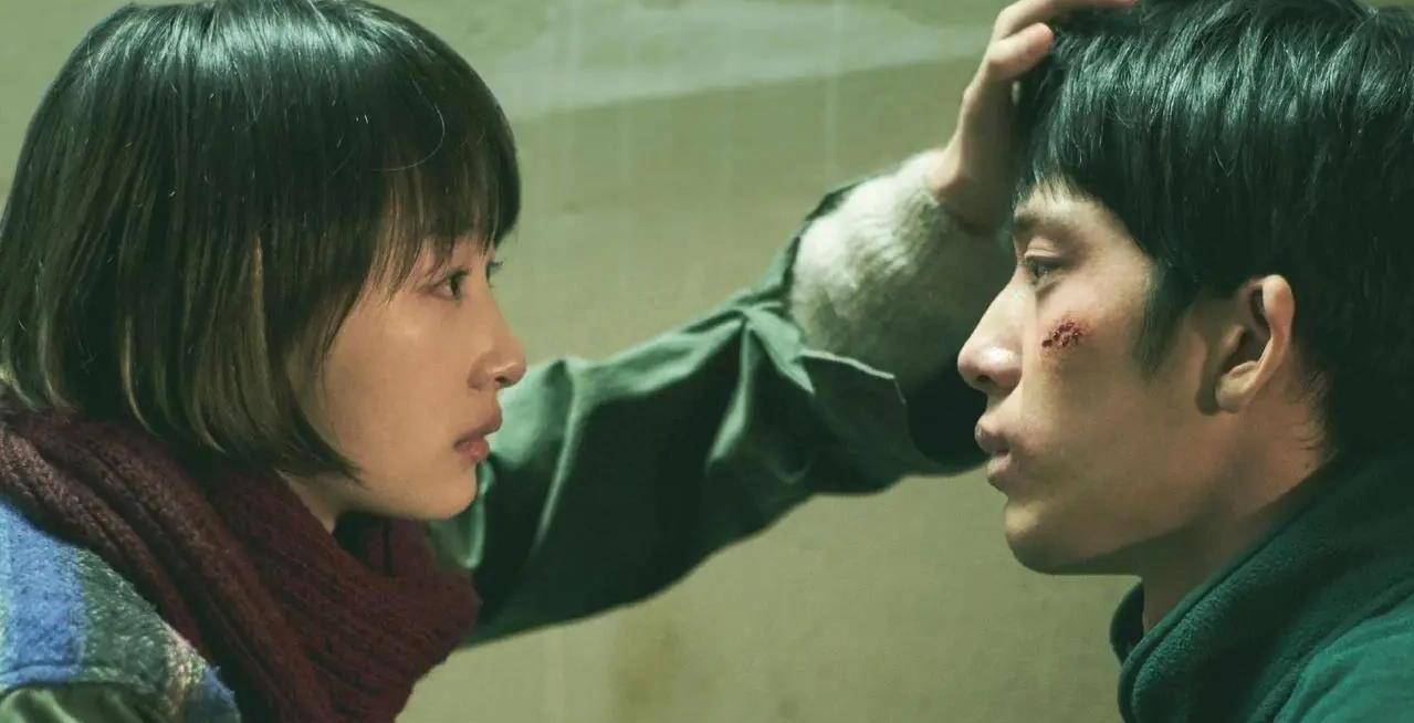 井柏然的表演艺术,电影《后来的我们》中的角色形象与情感呈现_观众