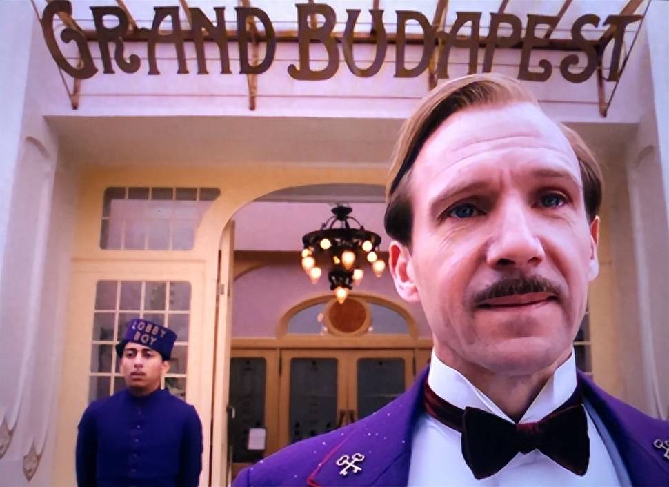 美剧《布达佩斯大饭店》的故事,小清新注入了大历史的情怀_剧集_韦斯