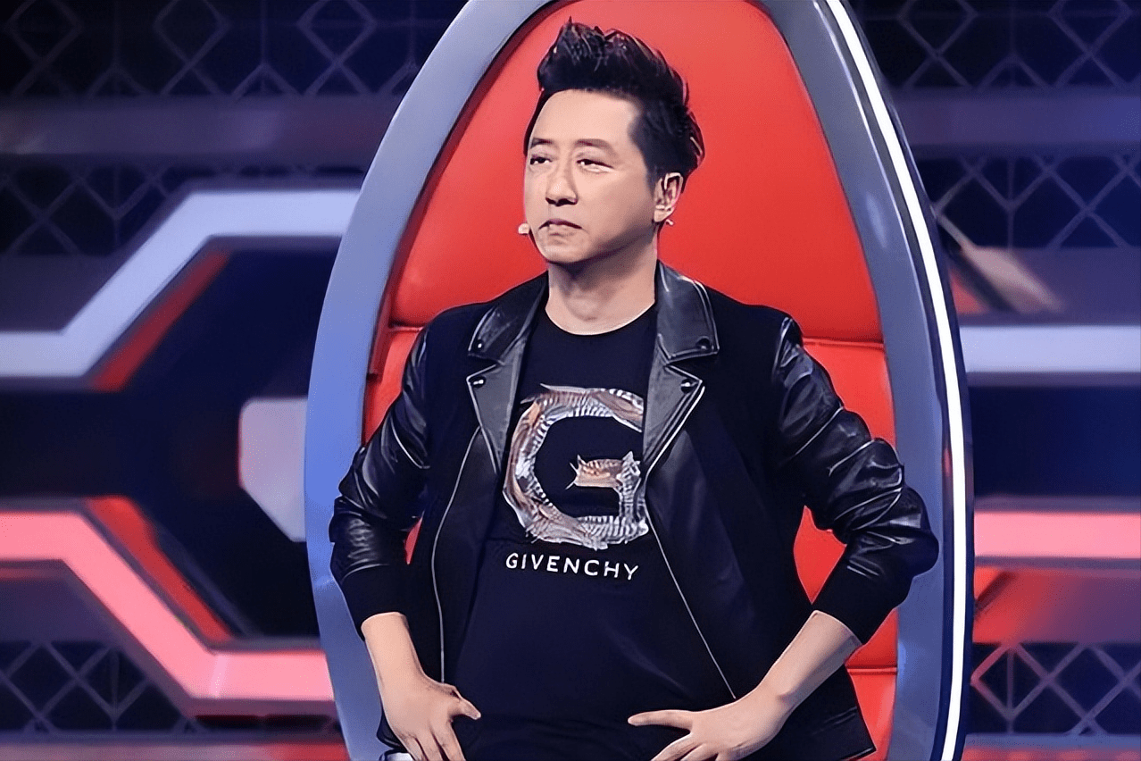 庾澄庆回应《好声音》内幕争议:没人能逼我,承认李玟受不公待遇