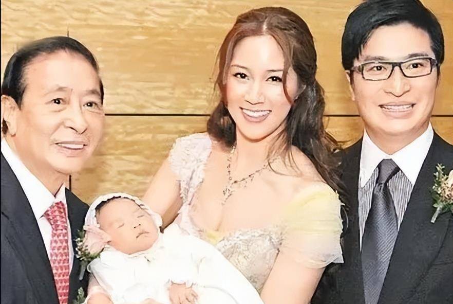 千亿媳妇徐子淇:还未出世就被亲妈布局,嫁入豪门成"生育机器"_妈妈