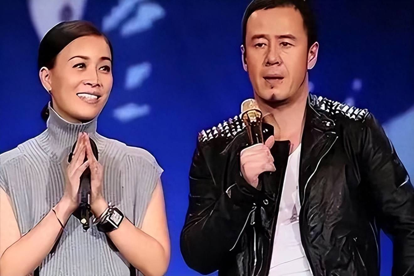 那英澳门演唱会遭抵制,5400元一张票,连续三个失误葬送前途_刀郎_苏芮