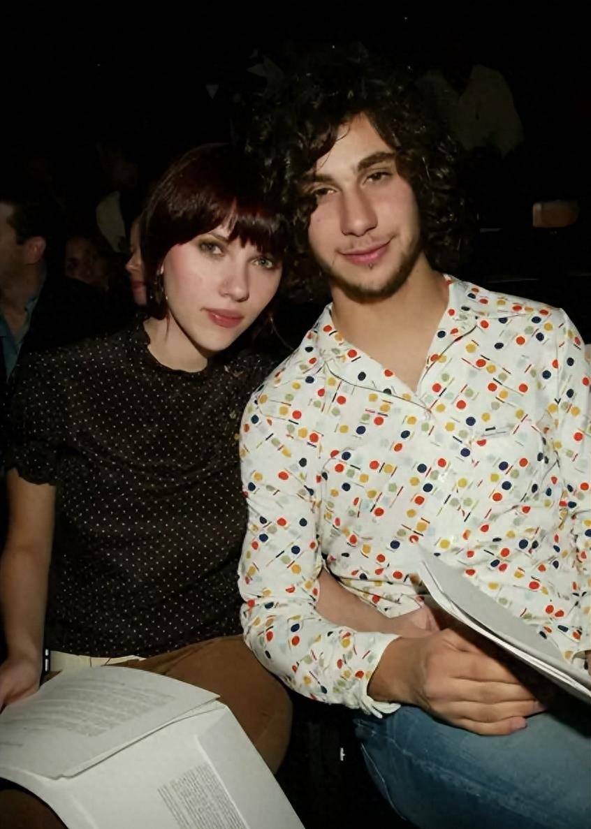 大蕾姐姐唱歌,斯威夫特敬酒_玛格丽特库里_婚礼_杰克·安东诺夫