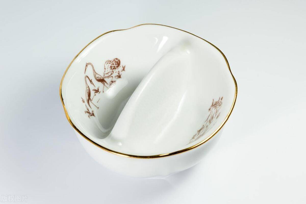 瓷碗可以放热水里煮吗?_方法_消毒_时间