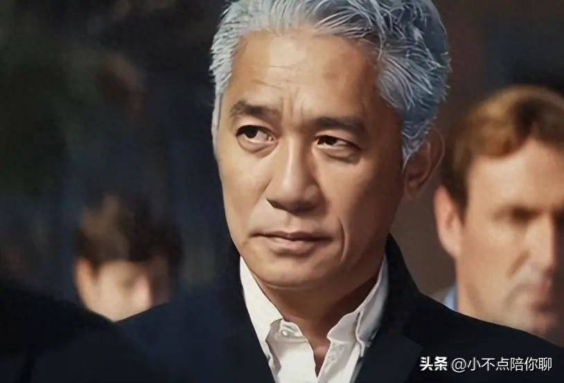 港媒曝61岁梁朝伟秘恋小36岁的程潇,两人有私生子藏在日本?