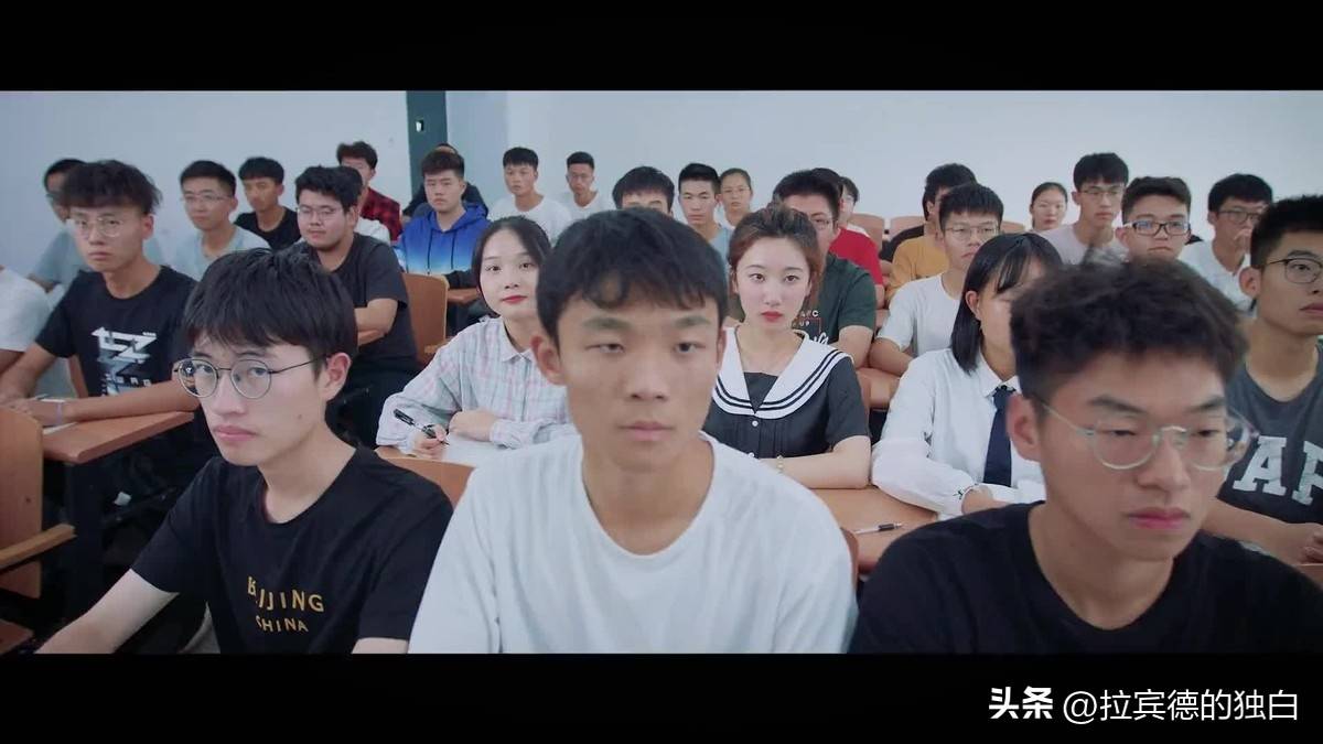 《红白舞鞋》:红舞鞋和白舞鞋在本片中充分的运用了象征艺术手法_舞蹈