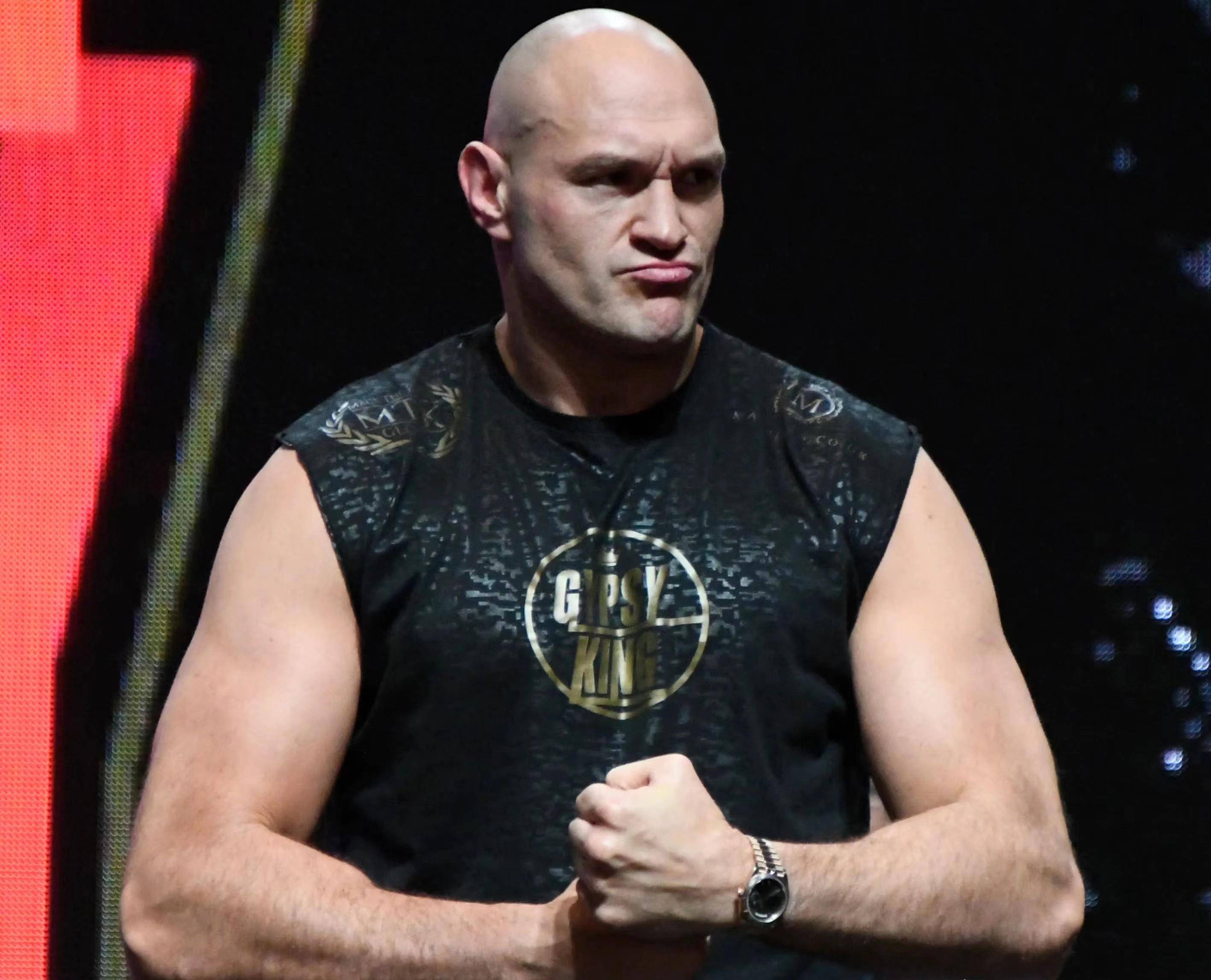 富里对阵纳干诺之战的卖点,很大程度基于纳干诺在ufc领域的非凡力量