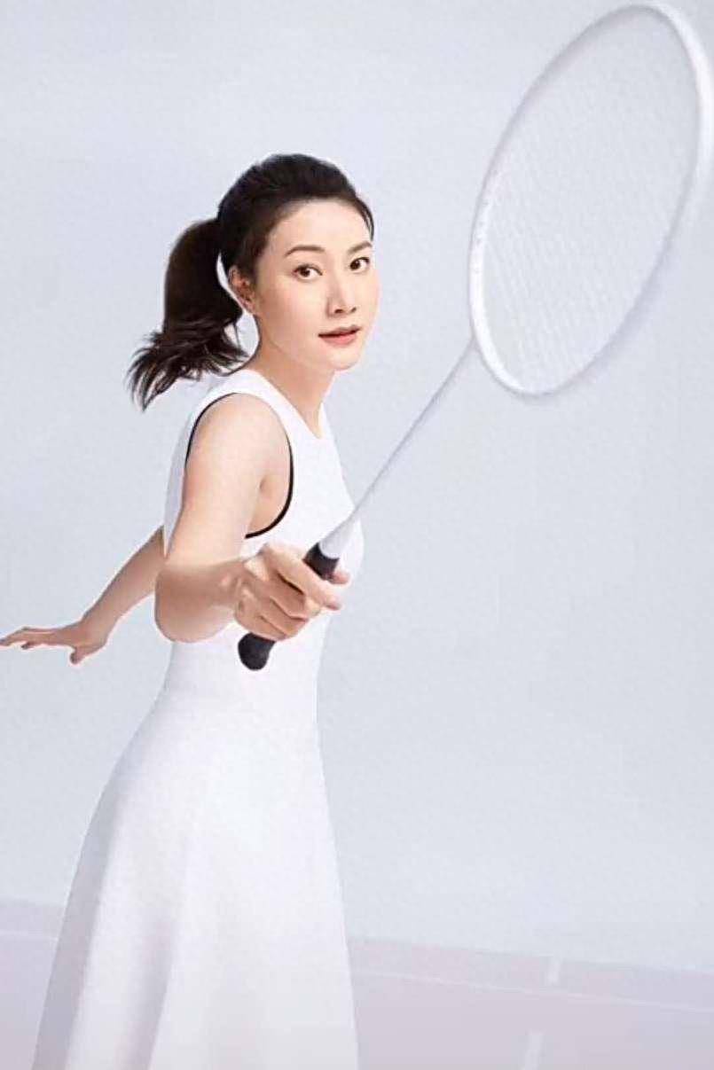 7年过后,再看谢杏芳的婚姻,才明白她对林丹的原谅有多聪明_父母_羽毛