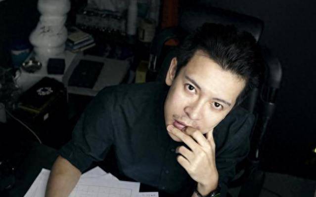 男方恶为被扒,曝曾将19岁女艺人送给大佬_聂心远_公司_黑金