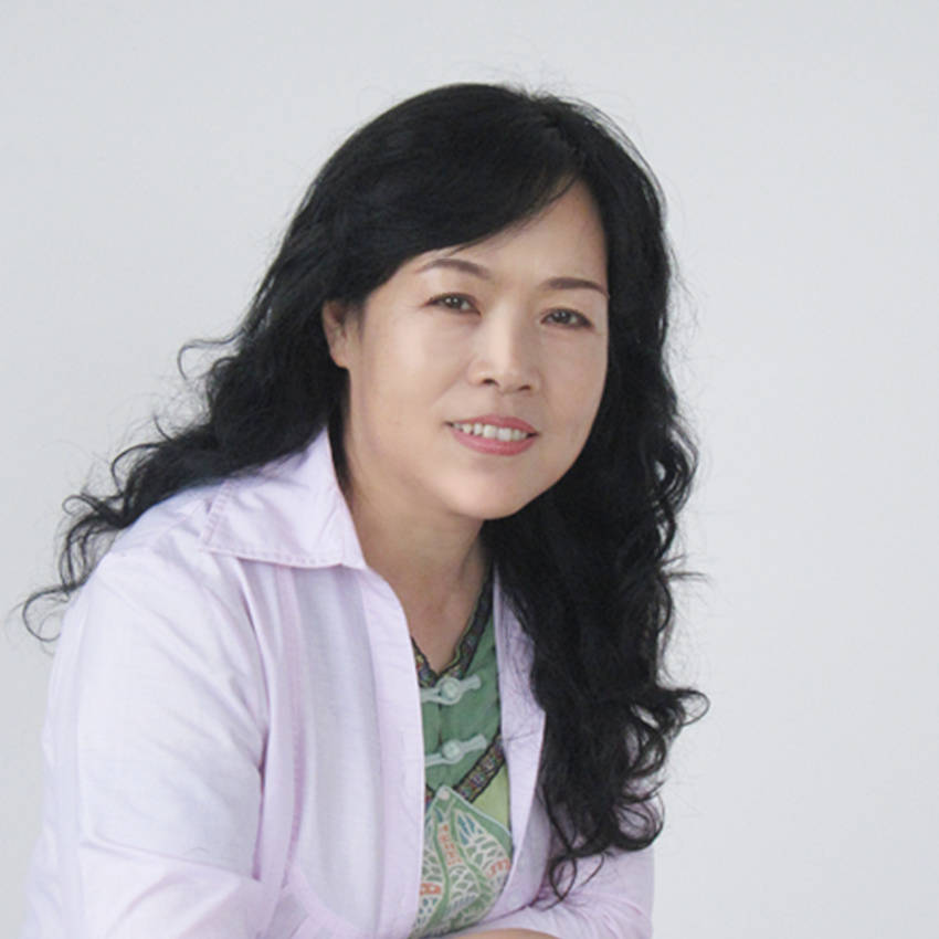 郝玉玲,中国国家画院特聘画家.赵华胜导师工作室高级研究员.