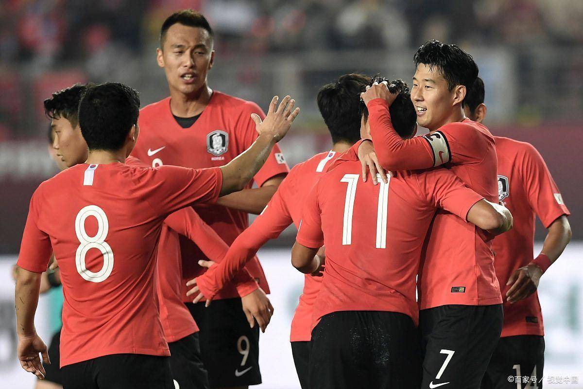 中国u15足球大战台北!5-0完胜晋级决赛,48球轰炸全场!_比赛_国足_实力
