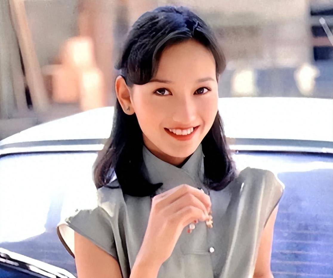 童年的无忧无虑,让赵雅芝养成了向往自由和不愿被世俗约束的内心,正是