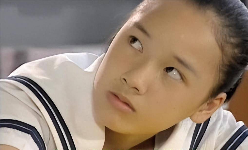 再看《蓝色生死恋》才发现,芯爱被亲妈厌恶,真相究竟多荒谬_尹教授_尹