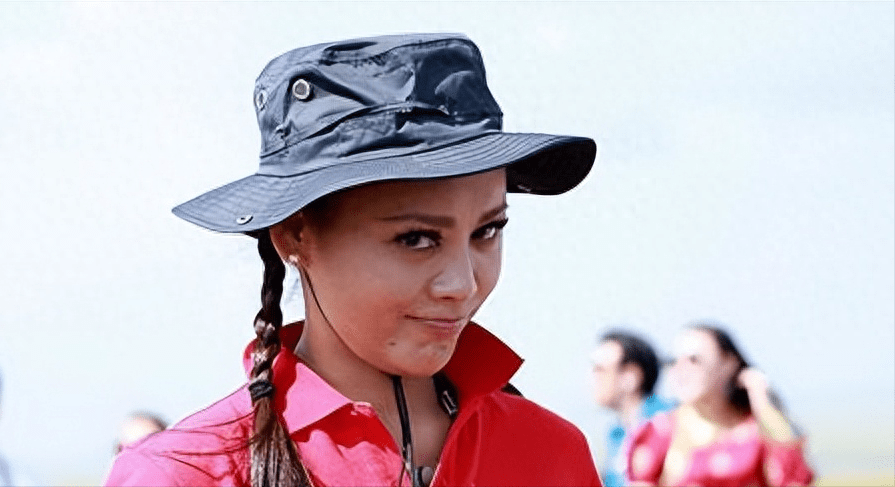 宁静情史:嫁美国前夫,离婚后男人不断,50岁依旧我行我素_米兰_成为了