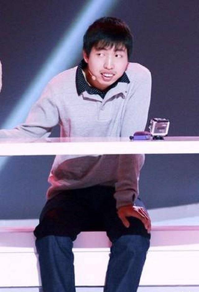 数学天才周炜:3岁确诊脑瘫,10岁上一年级,《最强大脑》得满分_周玮