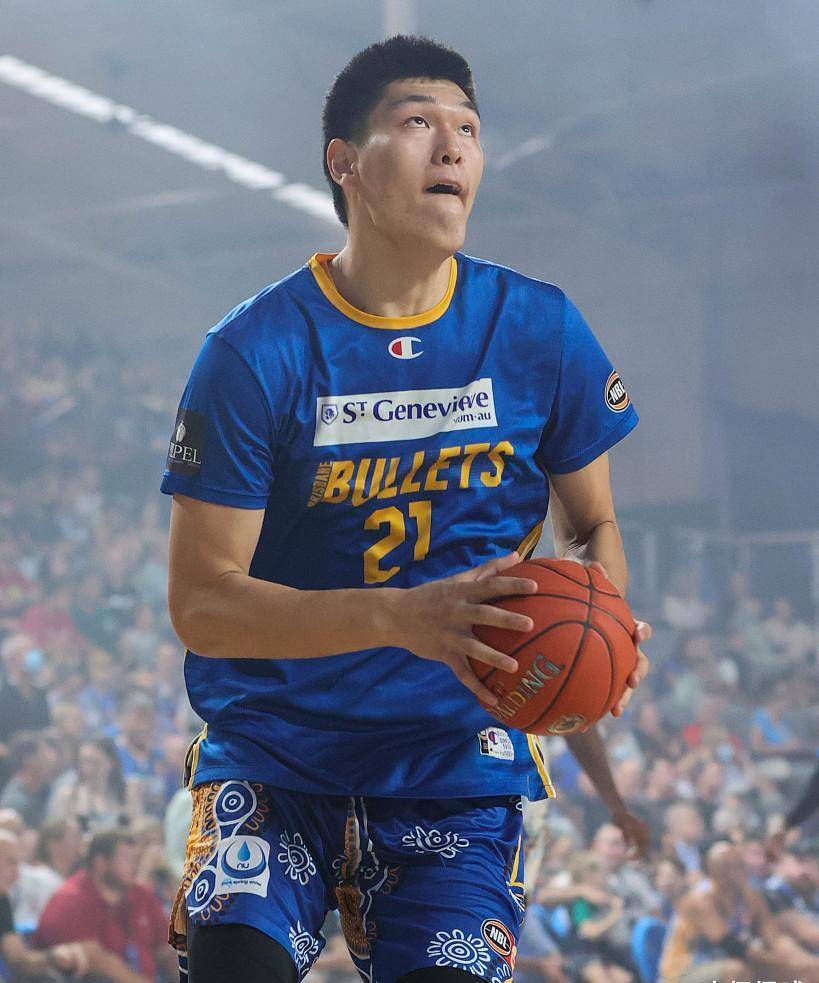 目前对刘传兴有意思的俱乐部有辽宁,广厦,广东,新疆,辽宁队内线球员韩