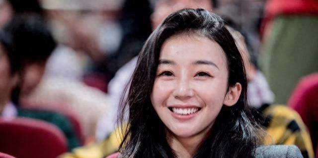 其实,除了她之外,还有很多优秀的篮球主播,比如张曼媛就是其中最受