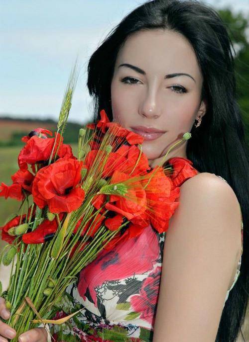 她是金三角头号女毒枭,被称"罂粟皇后",湄公河大案后下落不明_缅甸