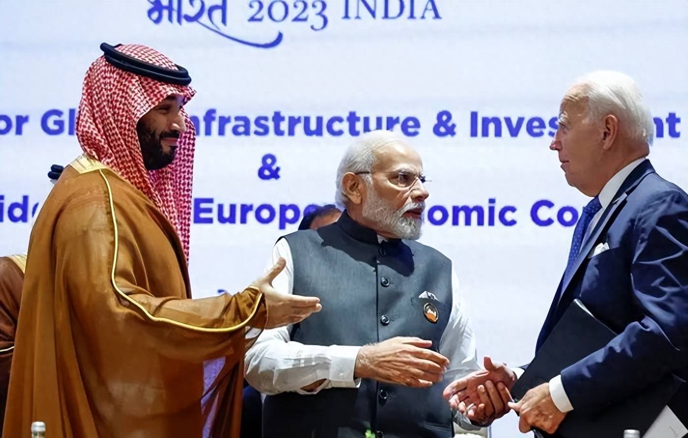 你看乌克兰,2022年gdp已经掉到只有1500亿美元了,相比2021年一下子掉