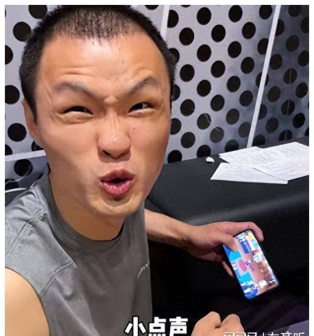 李观洋或更承压了_比赛_老师傅_球迷