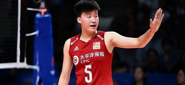 27岁世界冠军恐就此宣告退役_胡铭媛_辽宁女排_王思敏