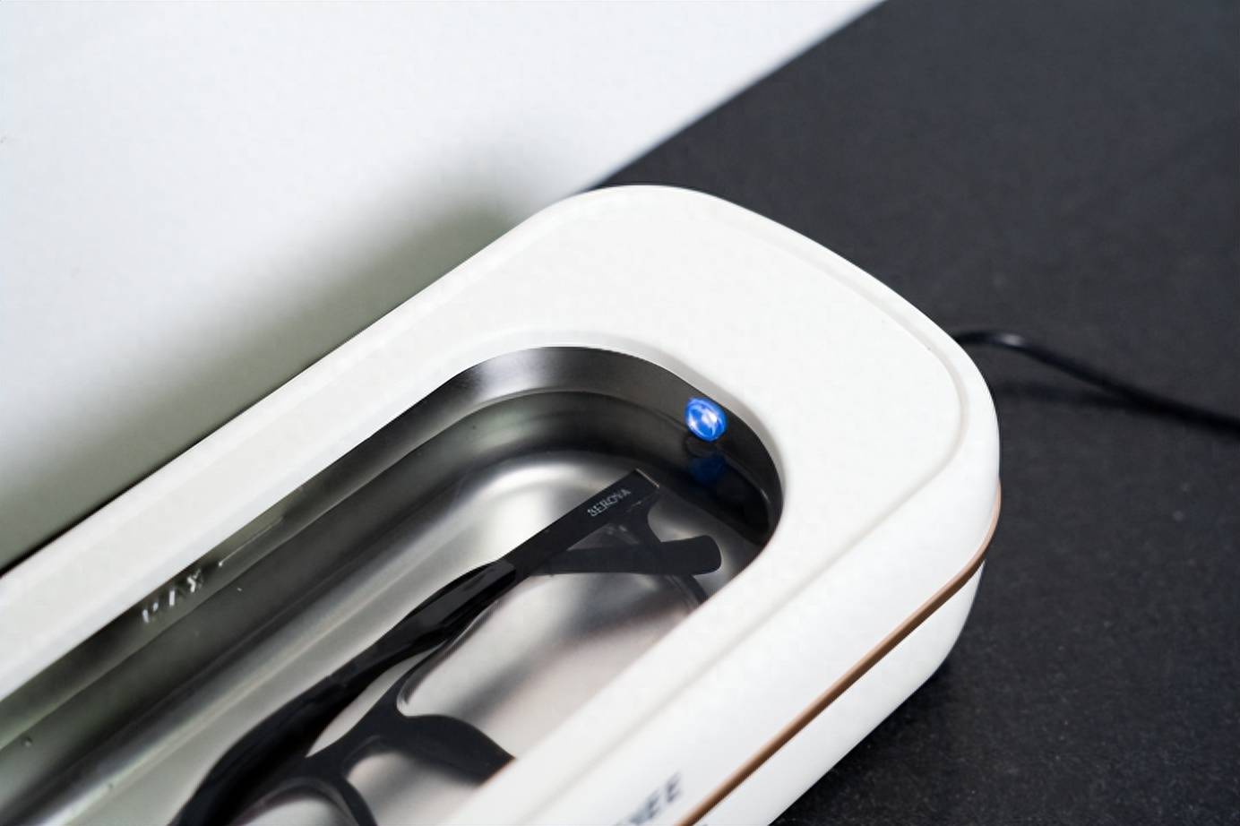 清洁更具杀菌，希亦超声波清洗机带来便捷高效清洁体验