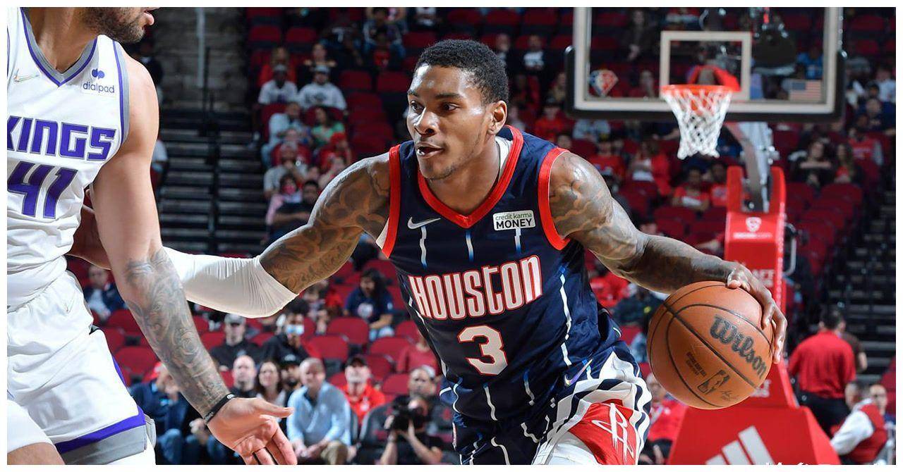 岌岌可危,woj分析小波特在火箭队前景,他已经拥有太多二次机会_约翰