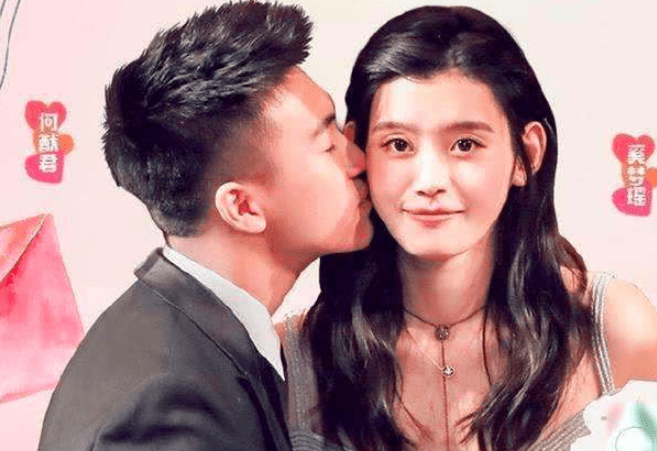 何猷君前任带4岁儿子改嫁,出身百亿豪门,比奚梦瑶更得四太欢心_林慧俐