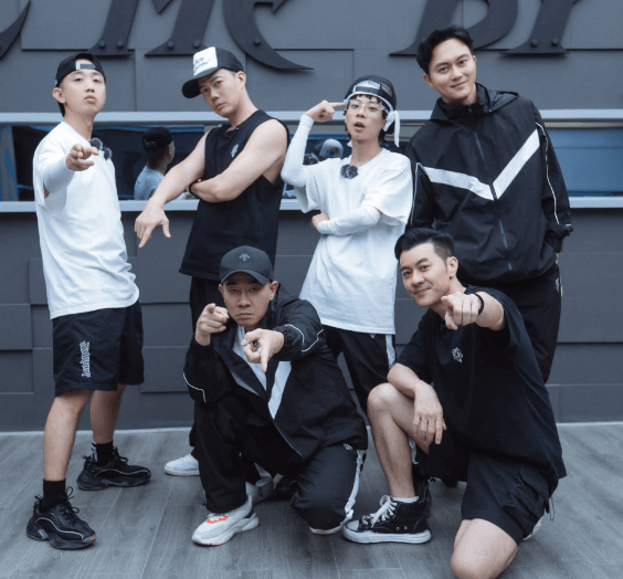 跨度太大,张智霖只想认布瑞吉当干儿子,没想到袁咏仪当奶奶了_赵文卓