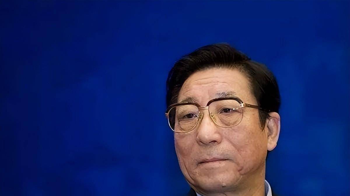 他是浙江省原省长,打个喷嚏皮带崩坏,严打温州假冒伪劣,今年82_柴松岳