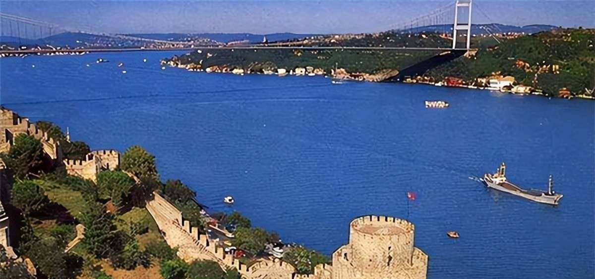 瓦良格号归国途中,土耳其索要10亿美元"过路费",我国给了吗_中国_航母