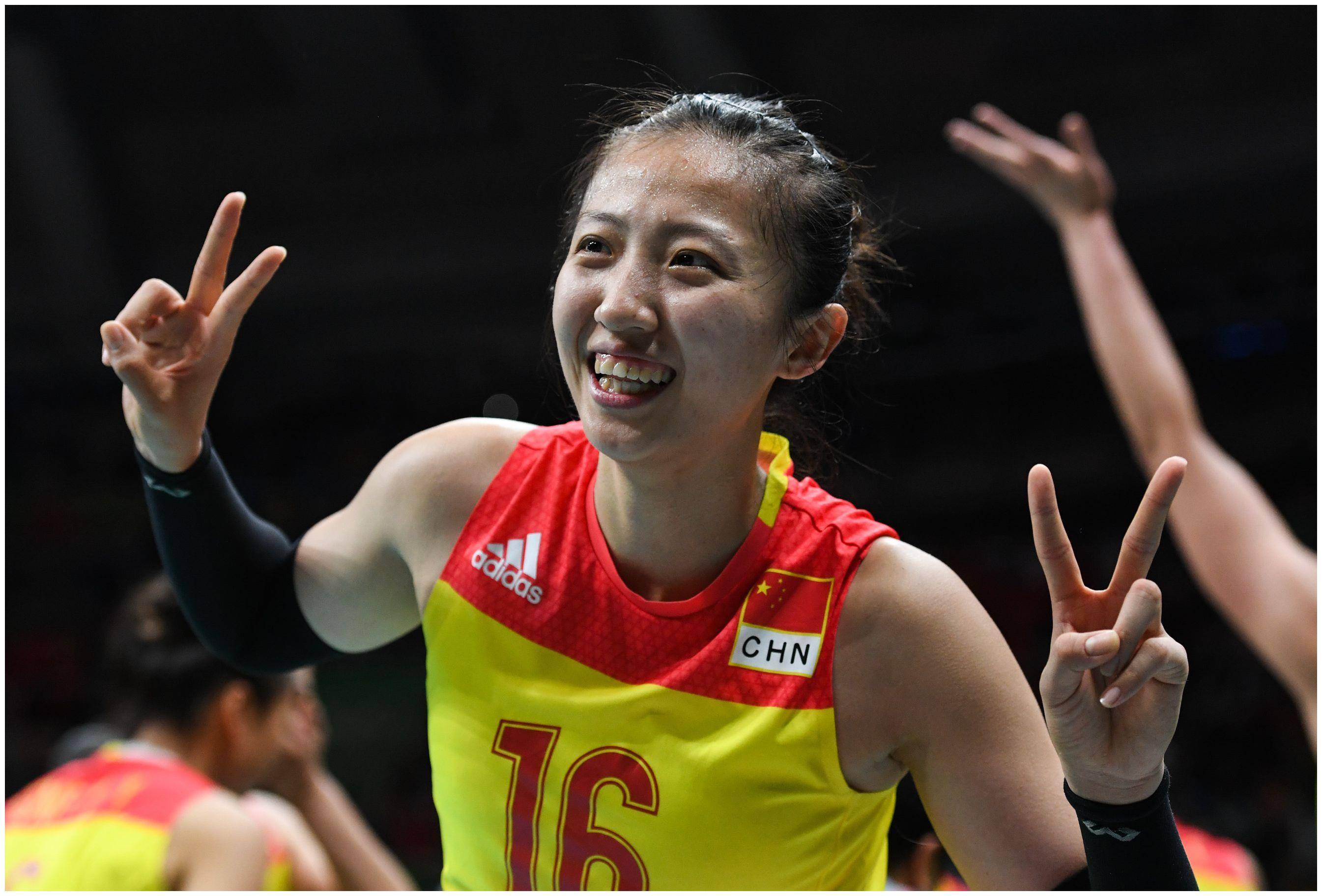 丁霞最新定妆照出炉:33岁加盟波兰联赛,小蚂蚁有大力量_二传_奥运会