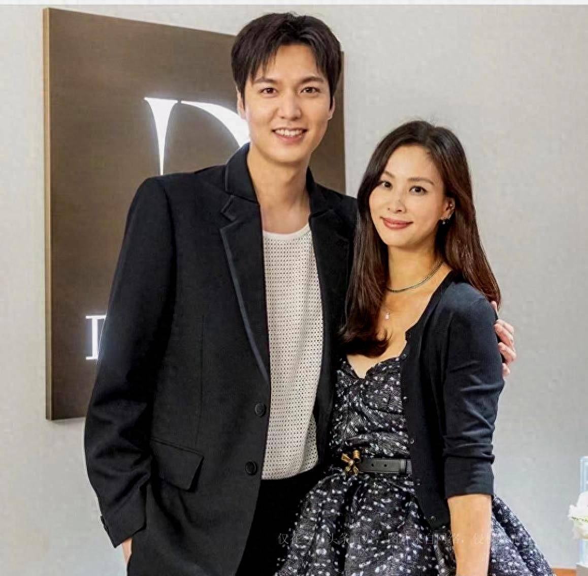 首度与老婆合体秀恩爱,50岁颜值很能打_高素_朱镇模_生活