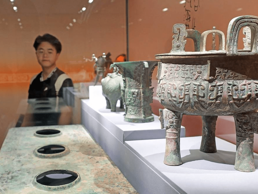 “中国礼制与尚古文化的源与流”特展在杭州展览_亚运会_观众_文物