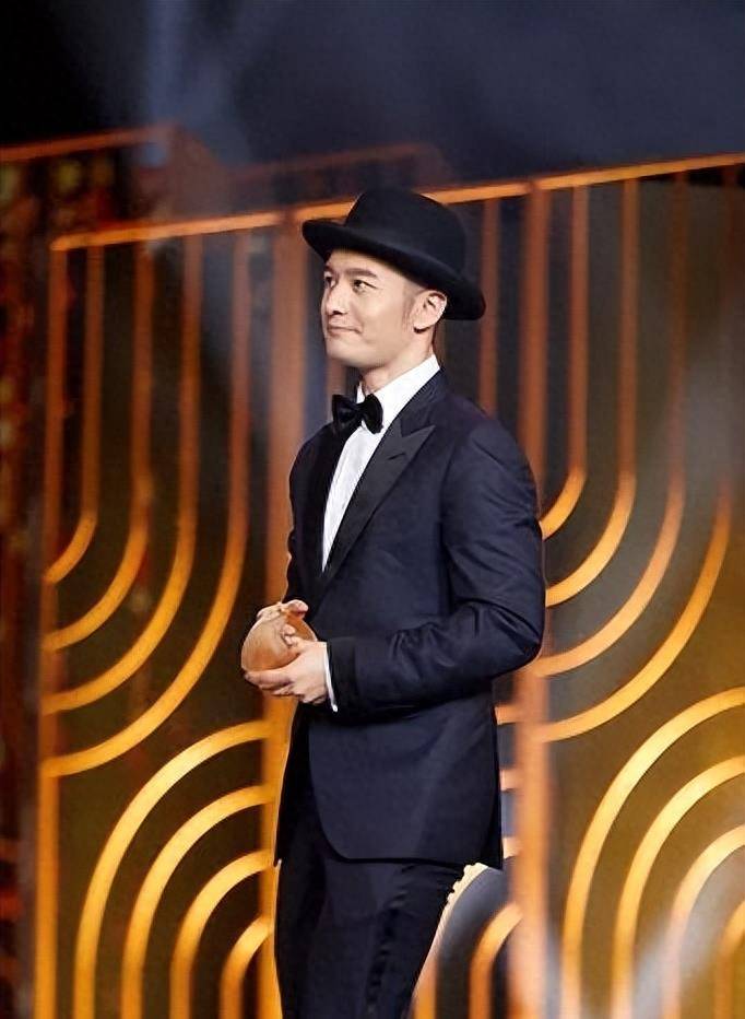 资料显示,黄晓明,冯小刚等人一做出决定就迅速加入认购.