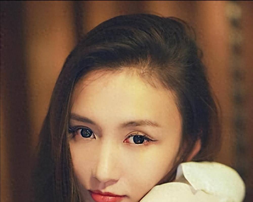 "恶少"王烁:睡遍娱乐圈女星,掌掴继母王艳,枪指刘涛老公王珂