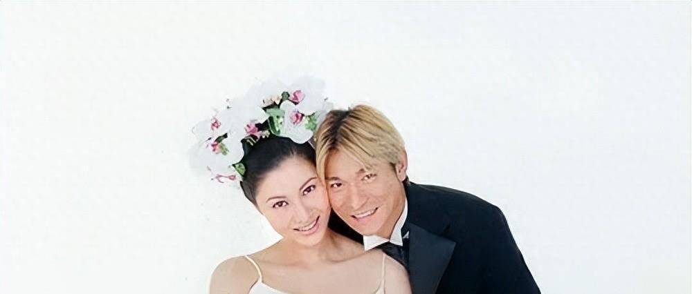 刘德华和赖文辉的关系被曝光,除了结婚证,他们什么都给了_赖文慧_舞台