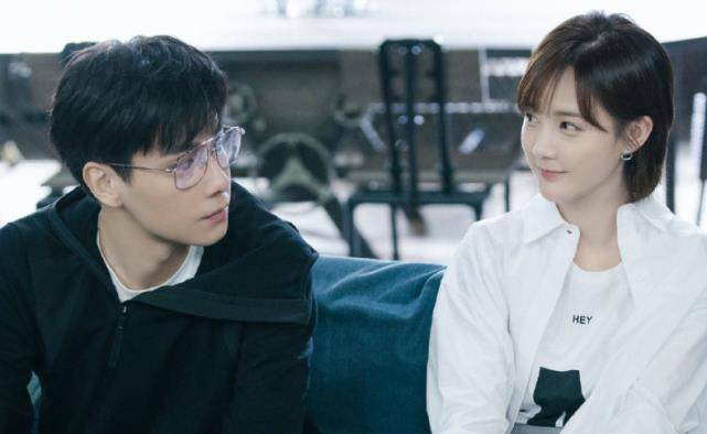 李一桐发文:从现在起,我和吴白将以新的夫妻的关系相处,彼此尊重_艾情