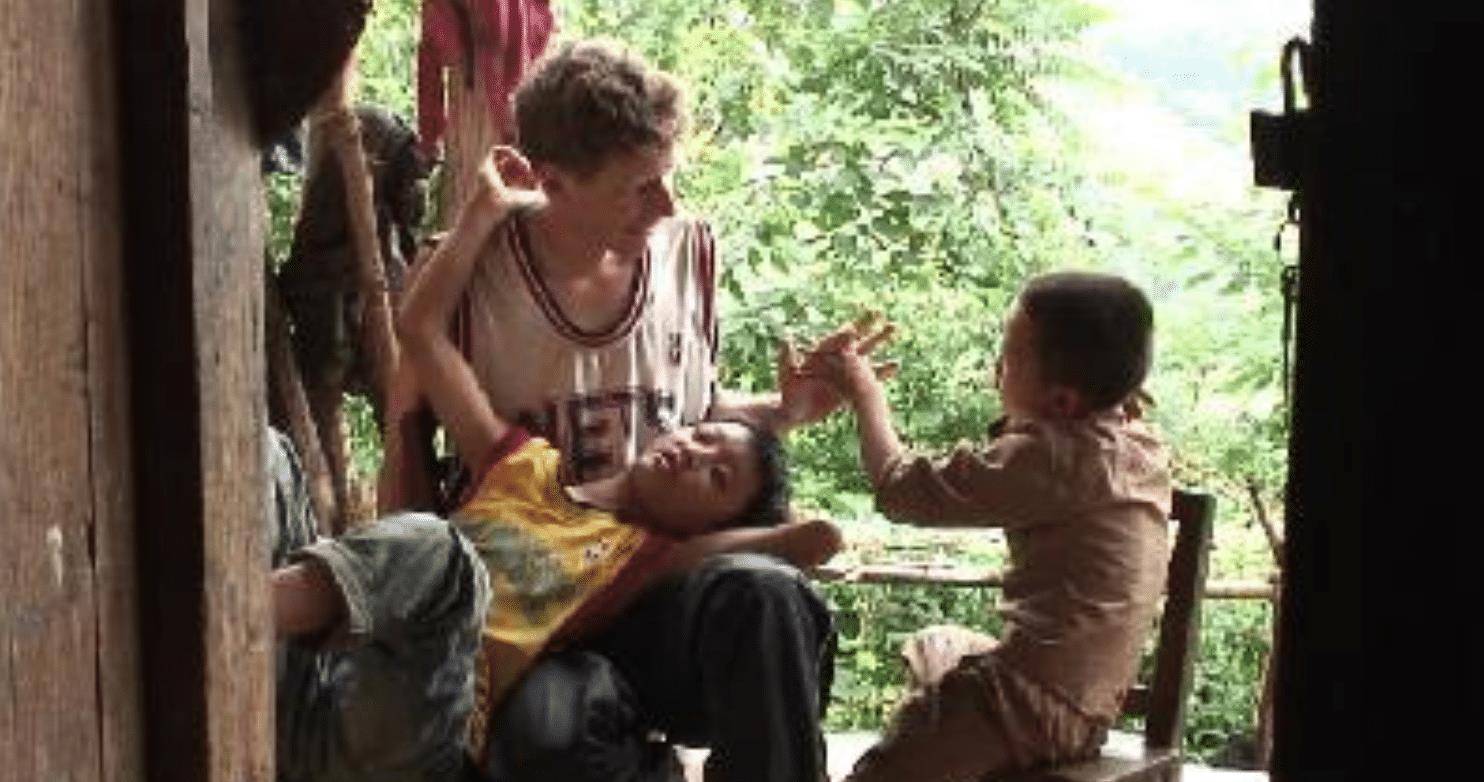 "大山留不住人", 德国小伙在中国大山支教10年, 最后遗憾离去_卢安克