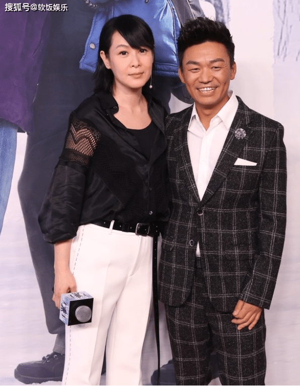 41岁王宝强参加酒局!