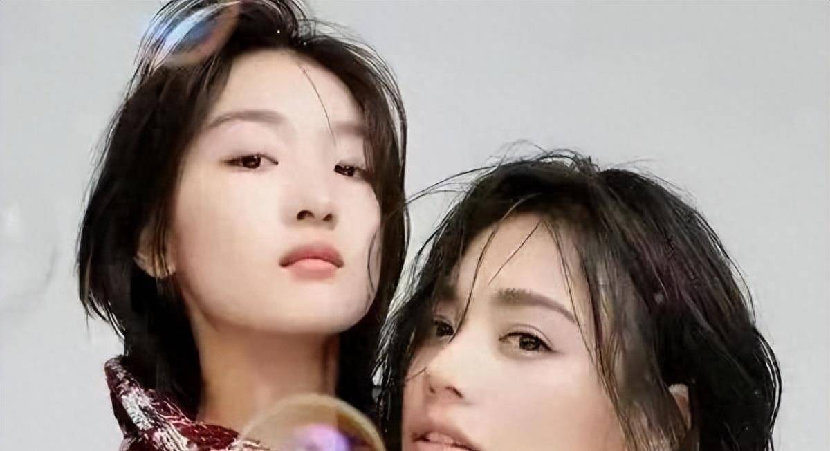 疑似整容,以"半裸"造型大胆现身,周冬雨的尾巴终于藏不住了!