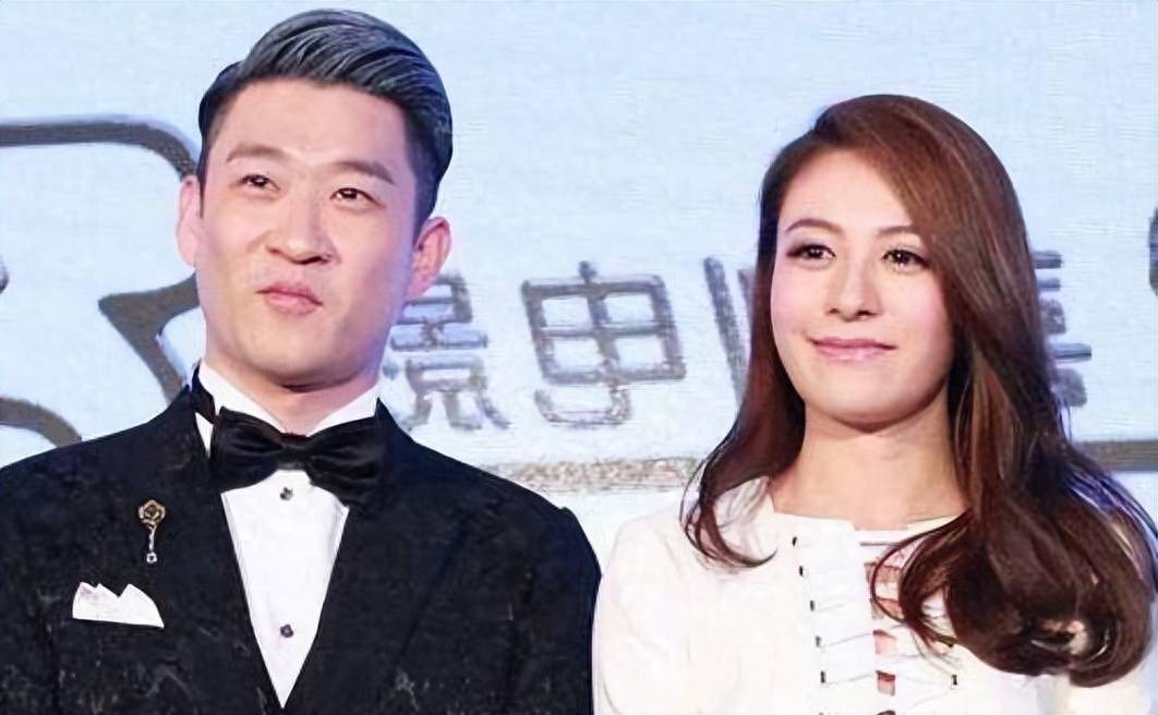 曹云金唐婉破镜重圆!直播承认恋情,网友狂呼"在一起"_复合_感情_故事
