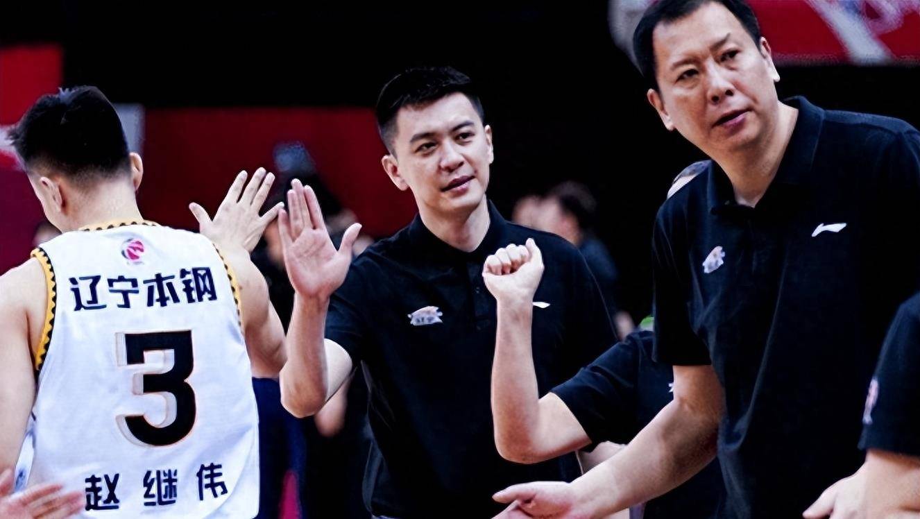 赵继伟_杨鸣_续约