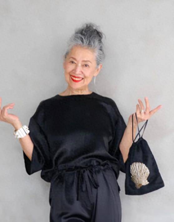 看看这些上海老奶奶,多时尚啊_发型_视觉_配饰