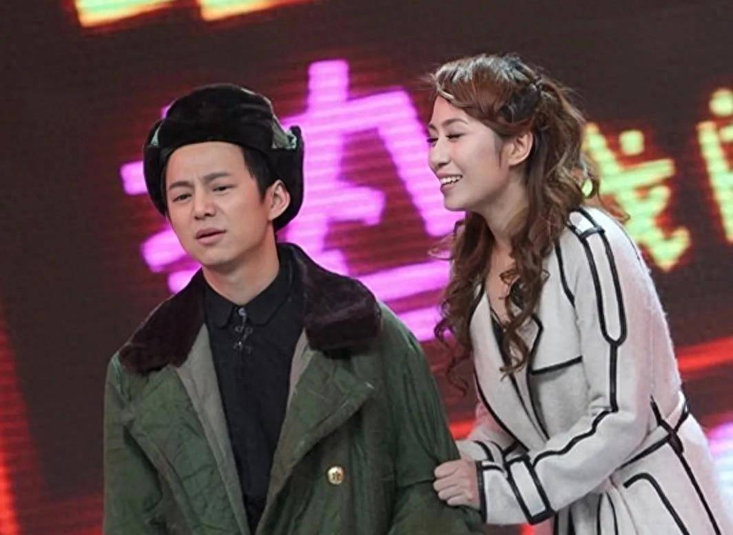 马丽依靠《男人装》证明自己的女人味_现实_喜剧效果_玛丽